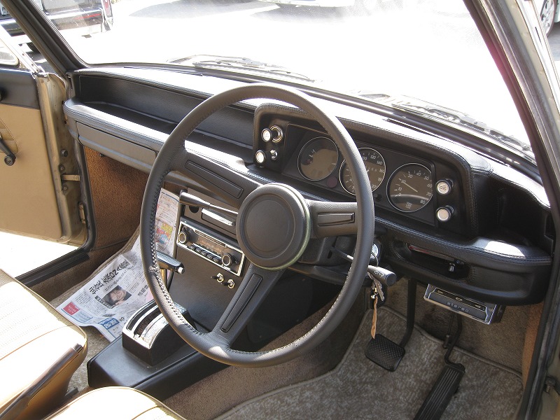 旧車 クラシックカー 内装レストア